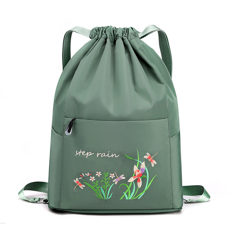 Sac à dos brodé avec cordon de serrage