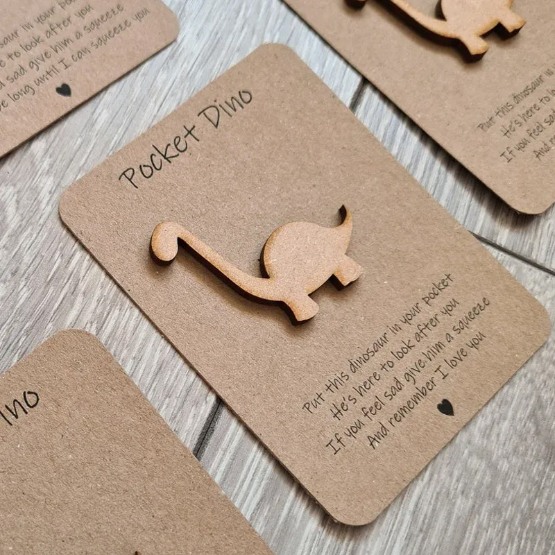 Panneau en bois dinosaure