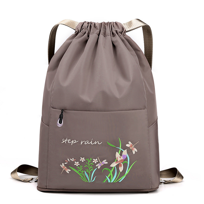 Sac à dos brodé avec cordon de serrage