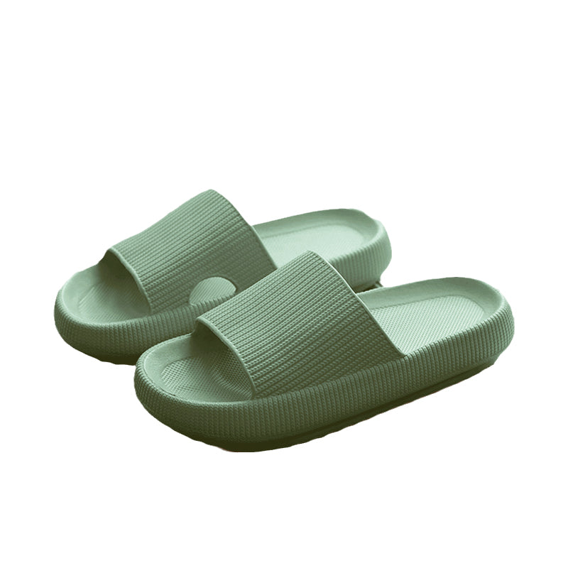 Pantoufles Ă  fond souple en EVA