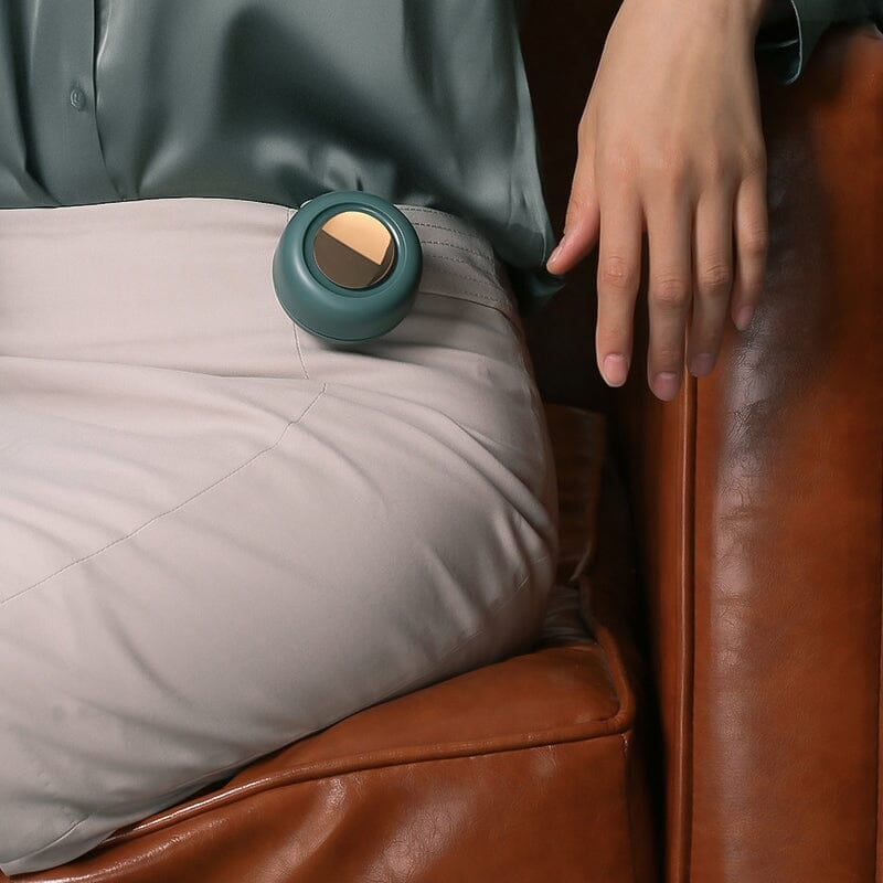 Petit éventail tour de cou à pince tourbillon