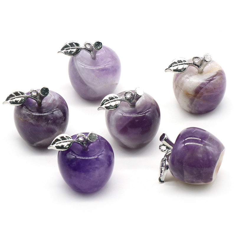 Pierre porte-bonheur en forme de pomme