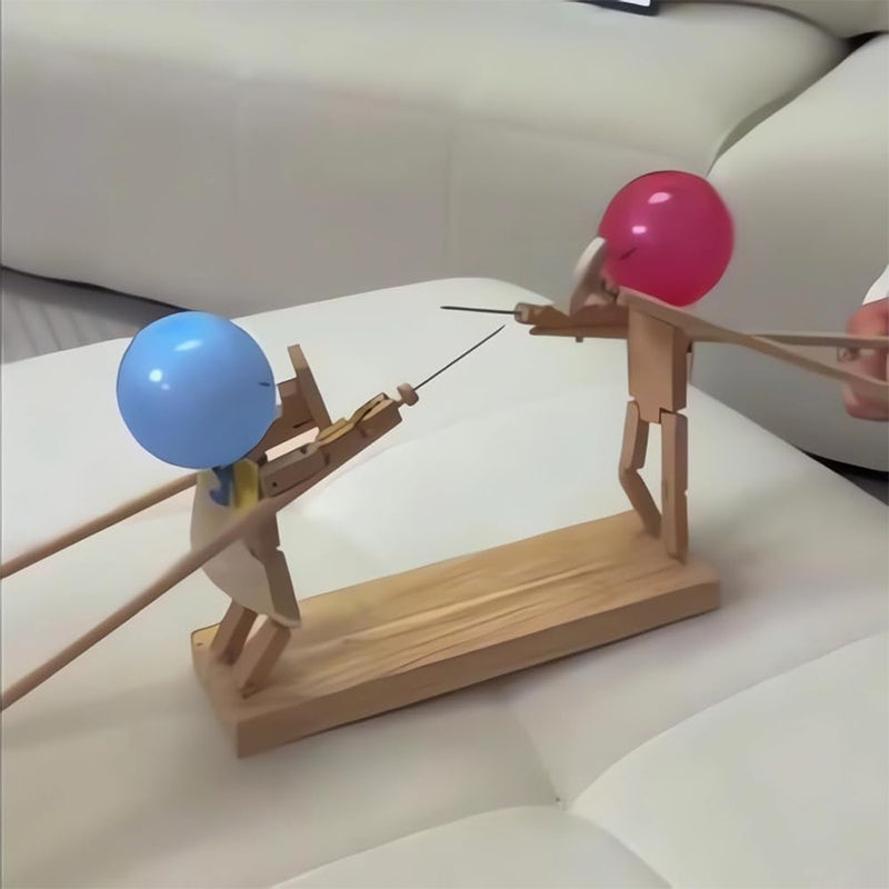Marionnettes de clĂ´ture en bois