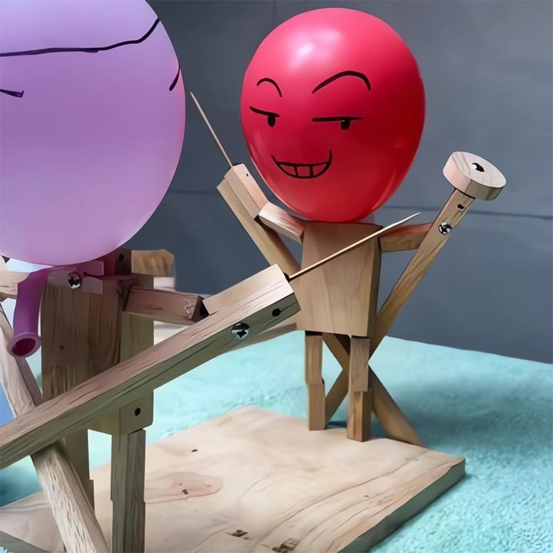Marionnettes de clĂ´ture en bois