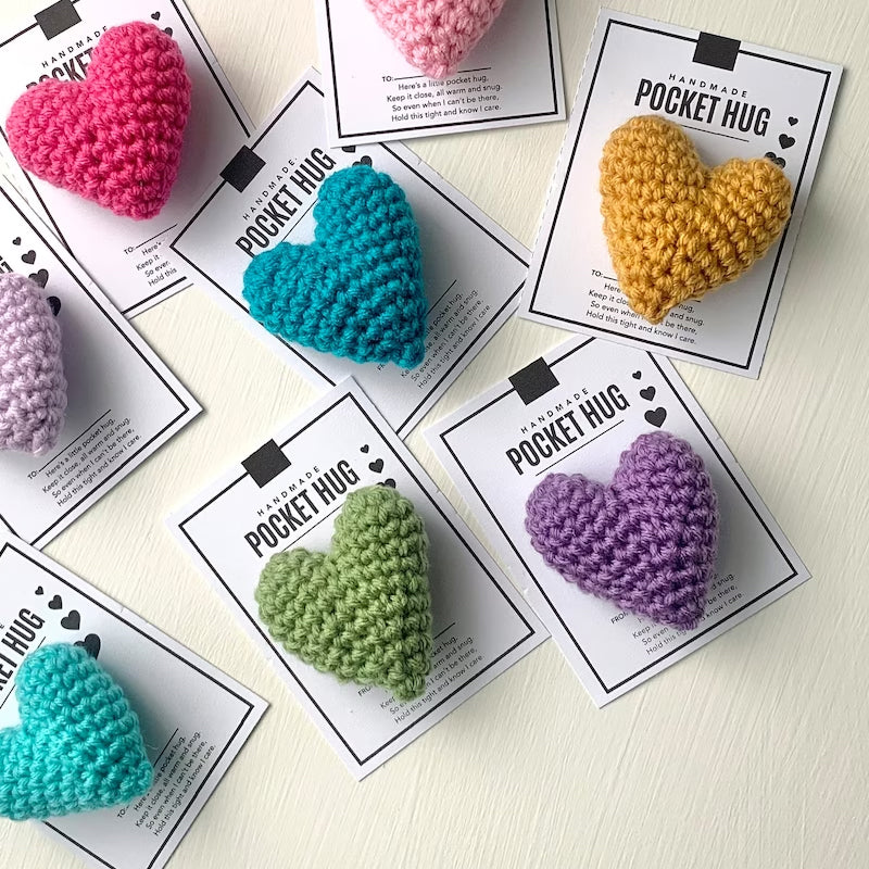 Pocket Hug Coeur au crochet Petit cadeau