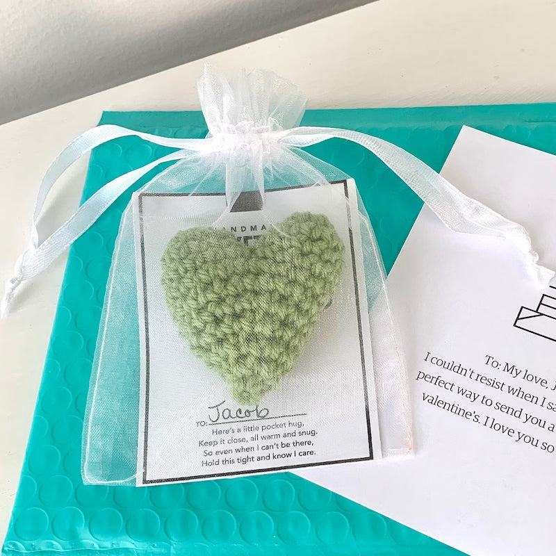 Pocket Hug Coeur au crochet Petit cadeau