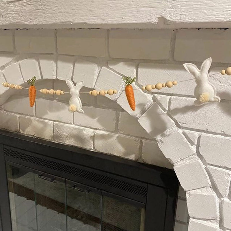 Couronne de carottes et de lapin de PĂąques