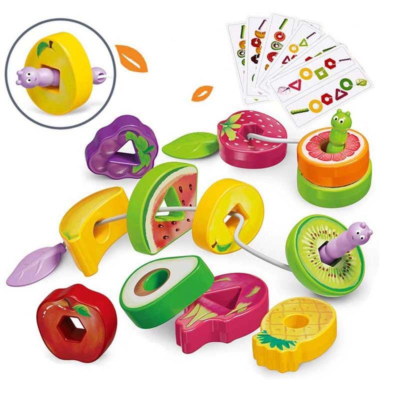 Jeu d'enfilage de fruits