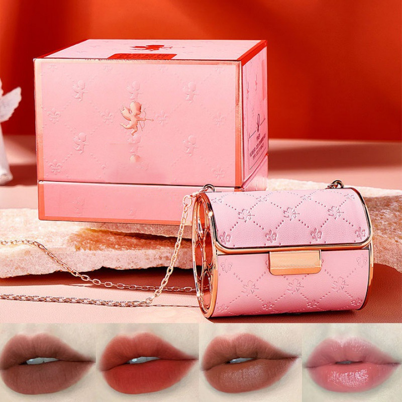 Fluwelen lippenstiften met kettingzakje
