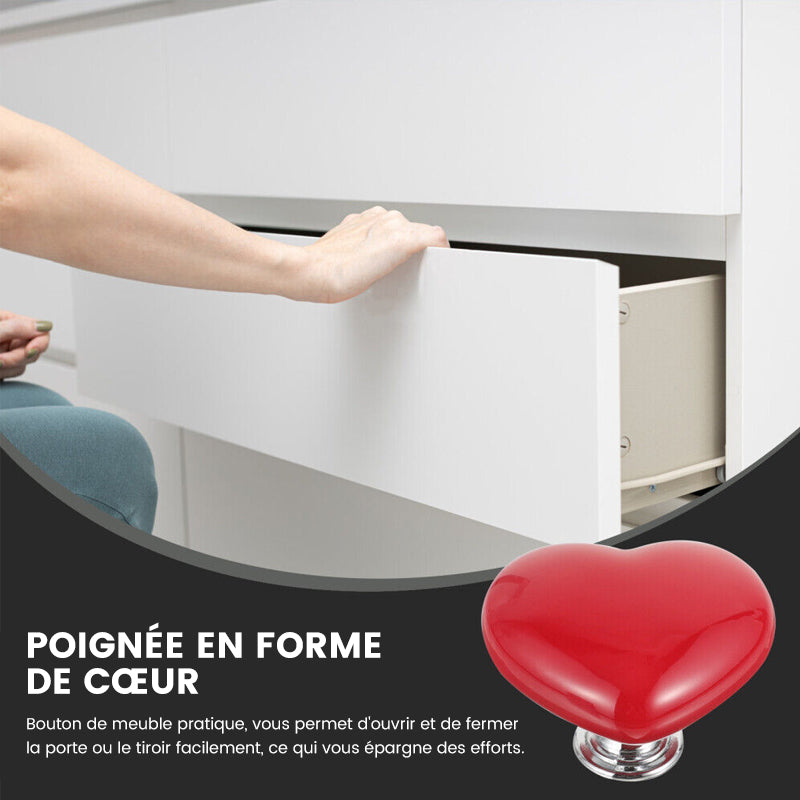Bouton de toilette en forme de coeur