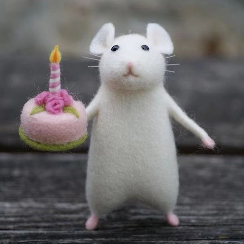 Ornement souris en feutre