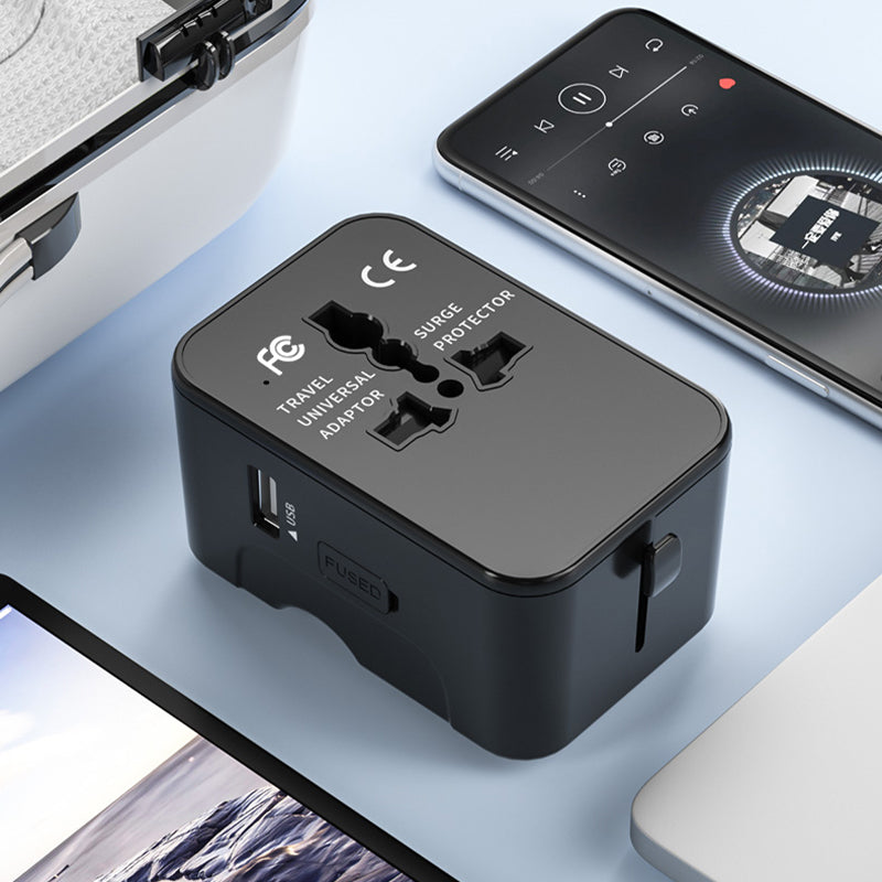 Universele reisadapter met twee USB-poorten