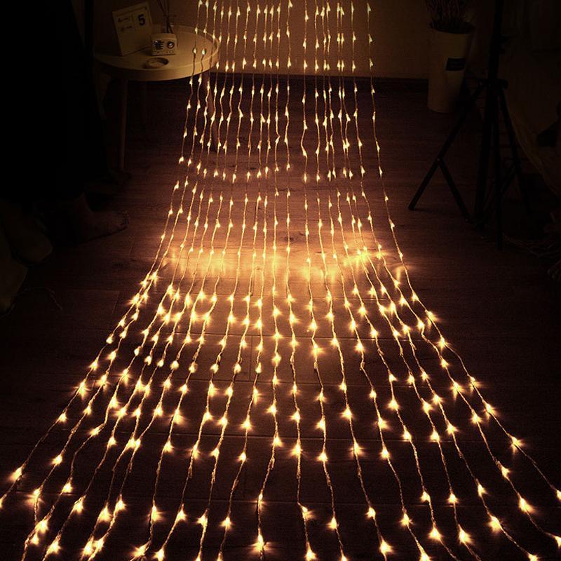 Guirlande lumineuse étanche à 320 LED 3M 10 lignes 8 modes cascade