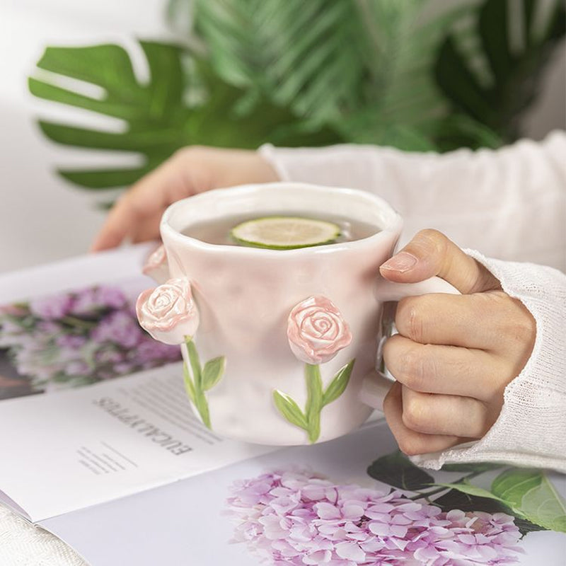 Mug fleur en relief tridimensionnel