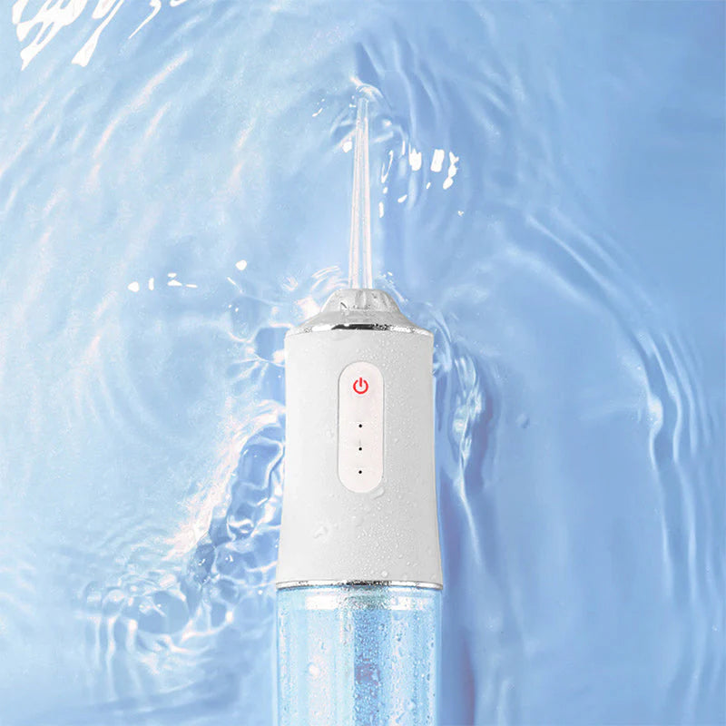 Draagbare tandheelkundige waterflosser