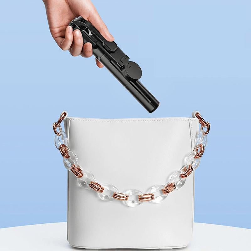 Nouveau bâton de selfie 6 en 1 avec lumière d'appoint