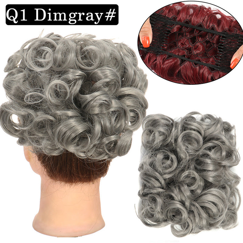 Extension courte de chignon de cheveux bouclés désordonnés