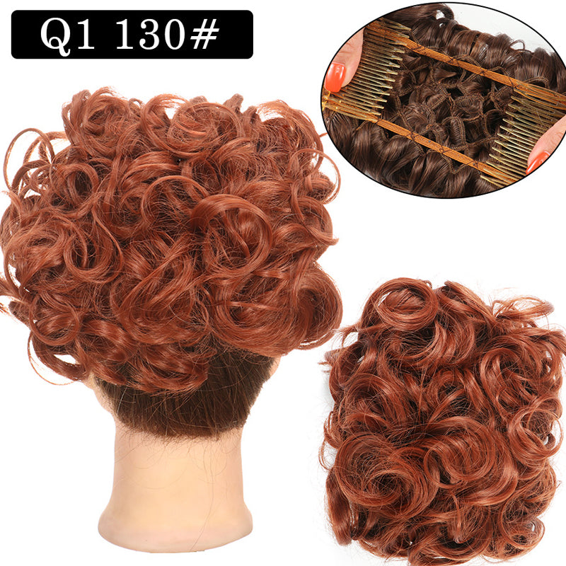 Extension courte de chignon de cheveux bouclés désordonnés