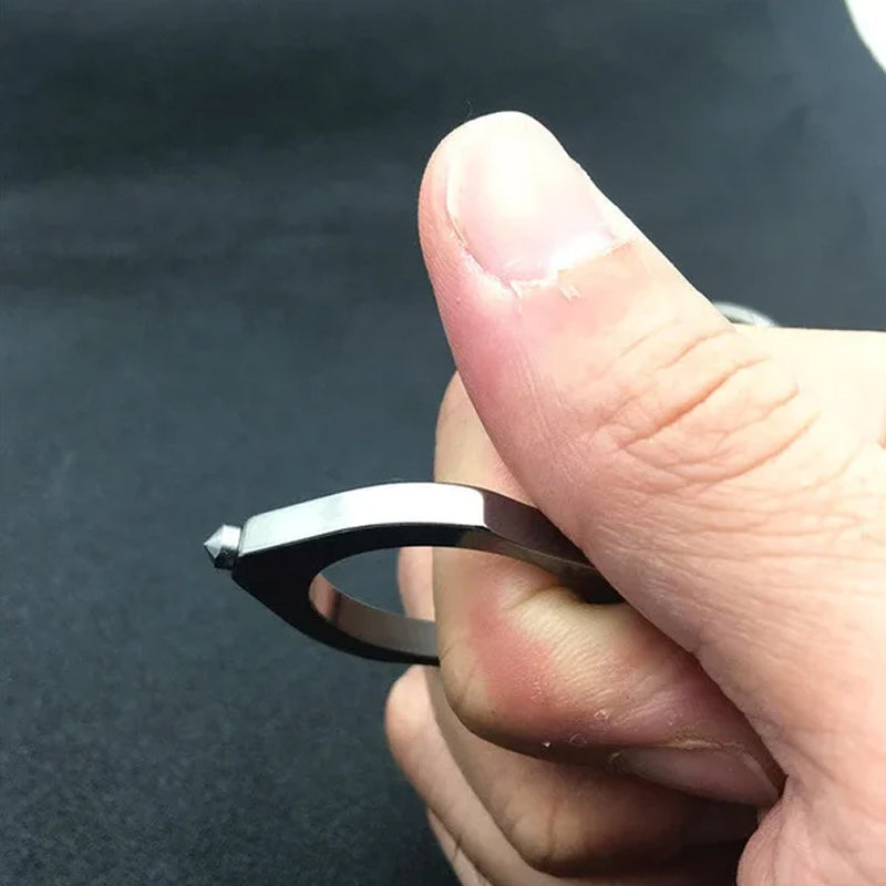 Porte-clés spécial pour l'auto-protection