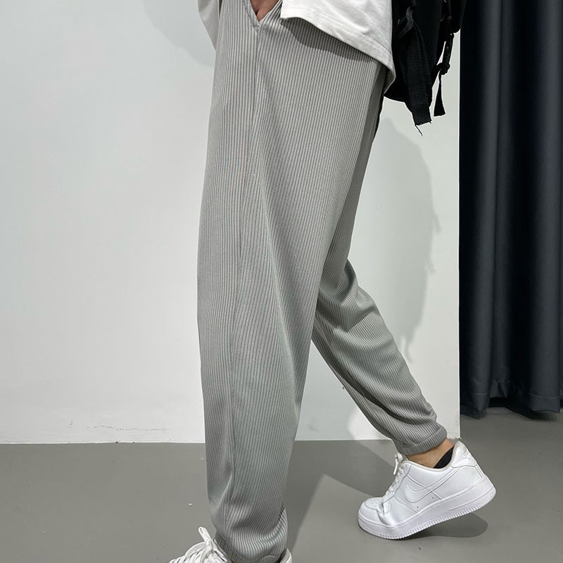 Pantalon ample en soie glacée