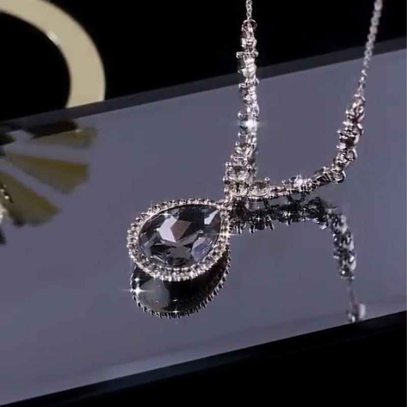 Collier en cristal super étincelant