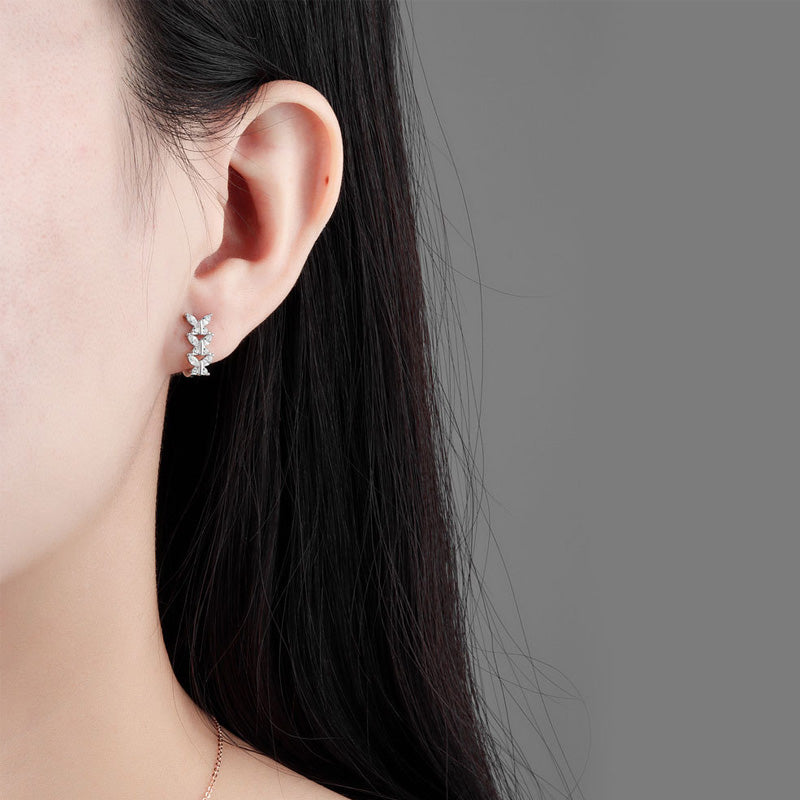 Boucles d'Oreilles Classiques en Cristal Blanc