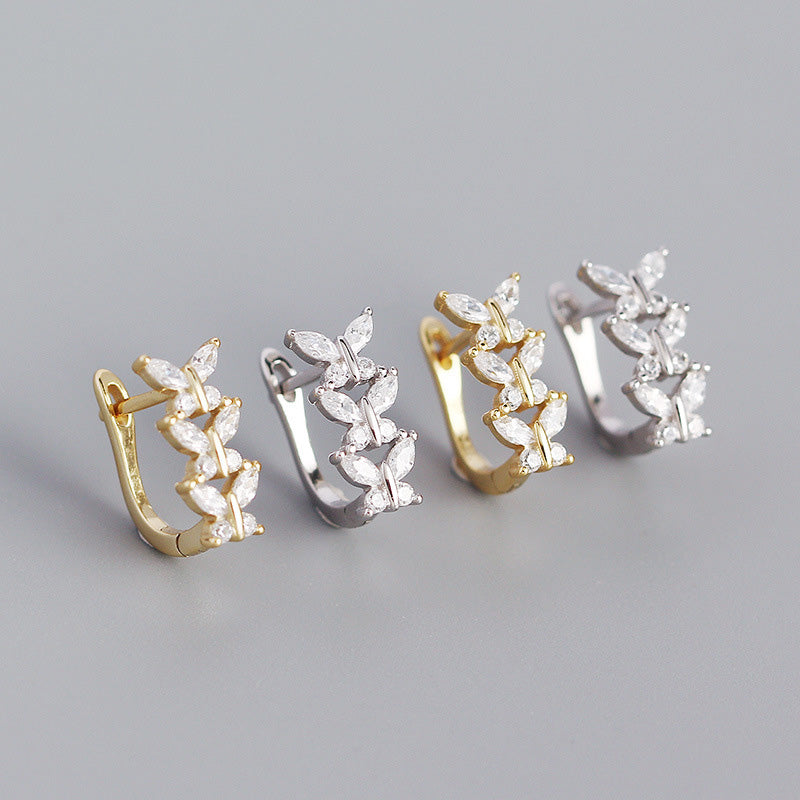 Boucles d'Oreilles Classiques en Cristal Blanc
