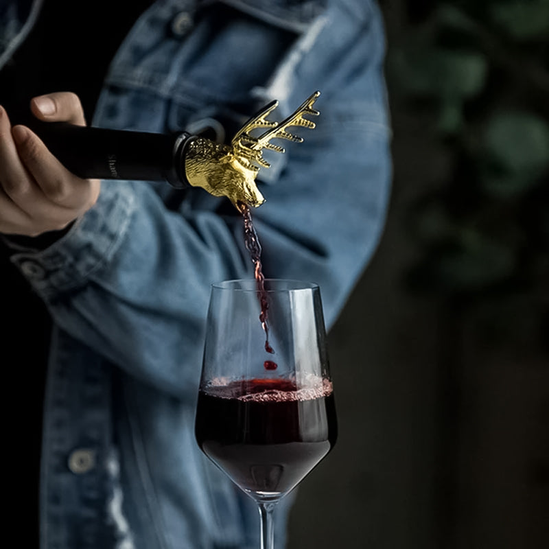 Verseur à vin Tête de cerf