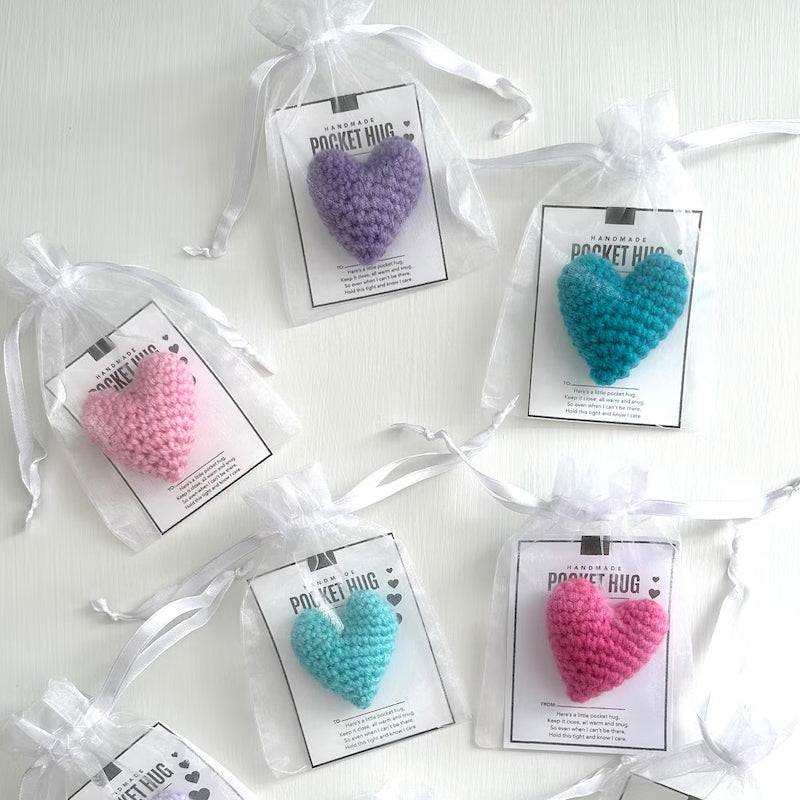 Pocket Hug Coeur au crochet Petit cadeau