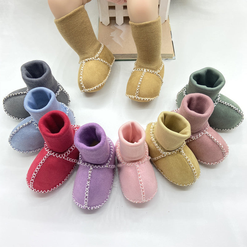 Chaussons doux pour bébé en peluche