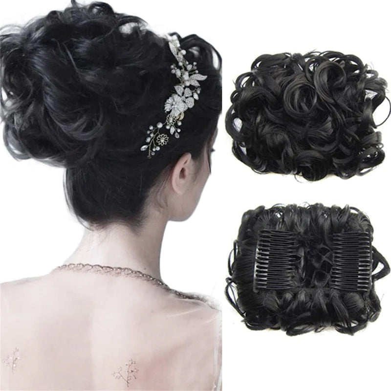 Extension courte de chignon de cheveux bouclés désordonnés