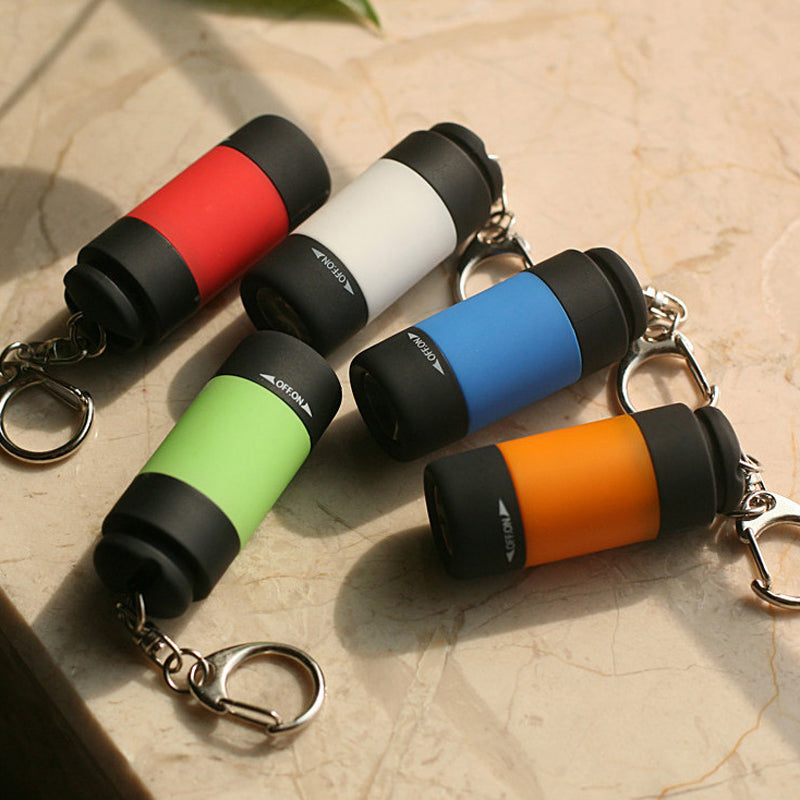 USB-oplaadbaar mini-sleutelhangerlampje