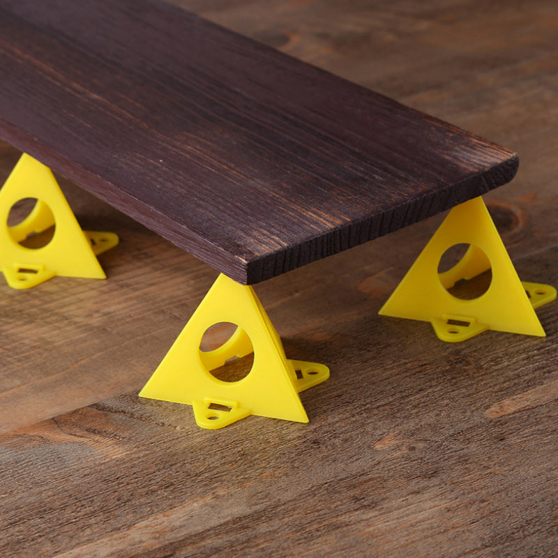 Support de pied triangulaire en plastique