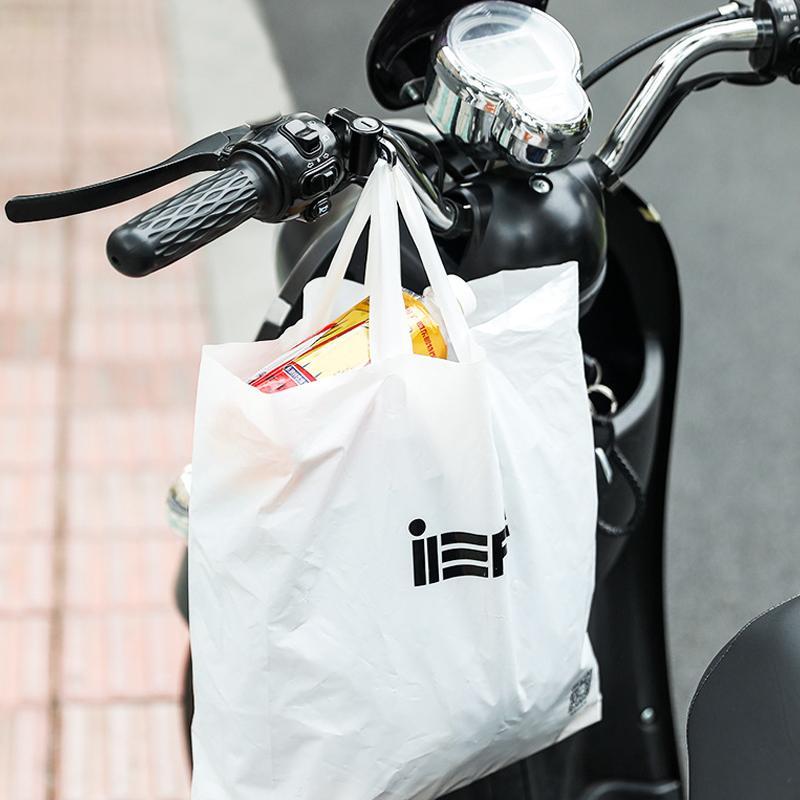 Serrure de sécurité multifonctionnelle pour casque de moto