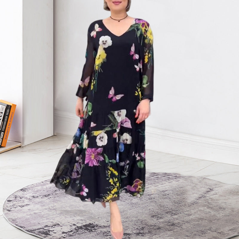 Robe noire à manches longues et fleurs
