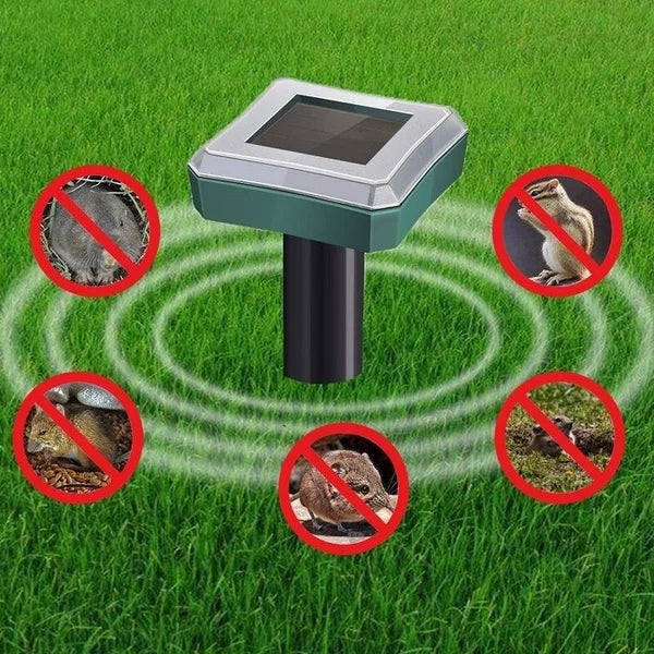 Répulsif solaire antiparasitaire pour jardin